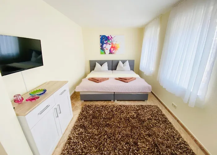 Апартаменты 5 *