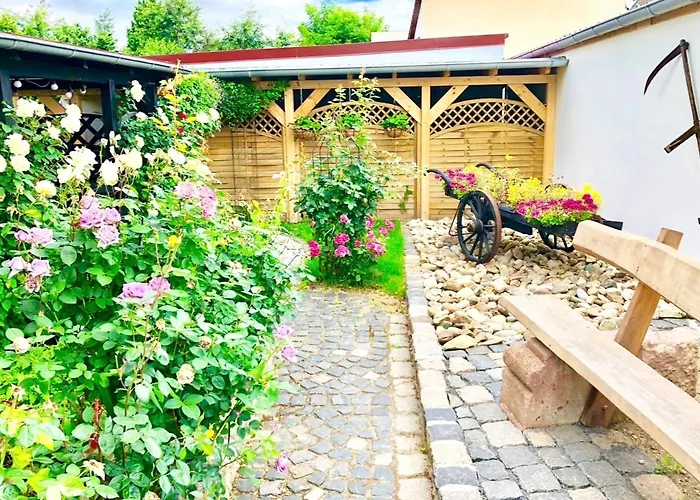 5 Апартаменты *